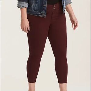 Torrid 16 TWILL SKINNY TROUSER PANT -WINE RED WASH